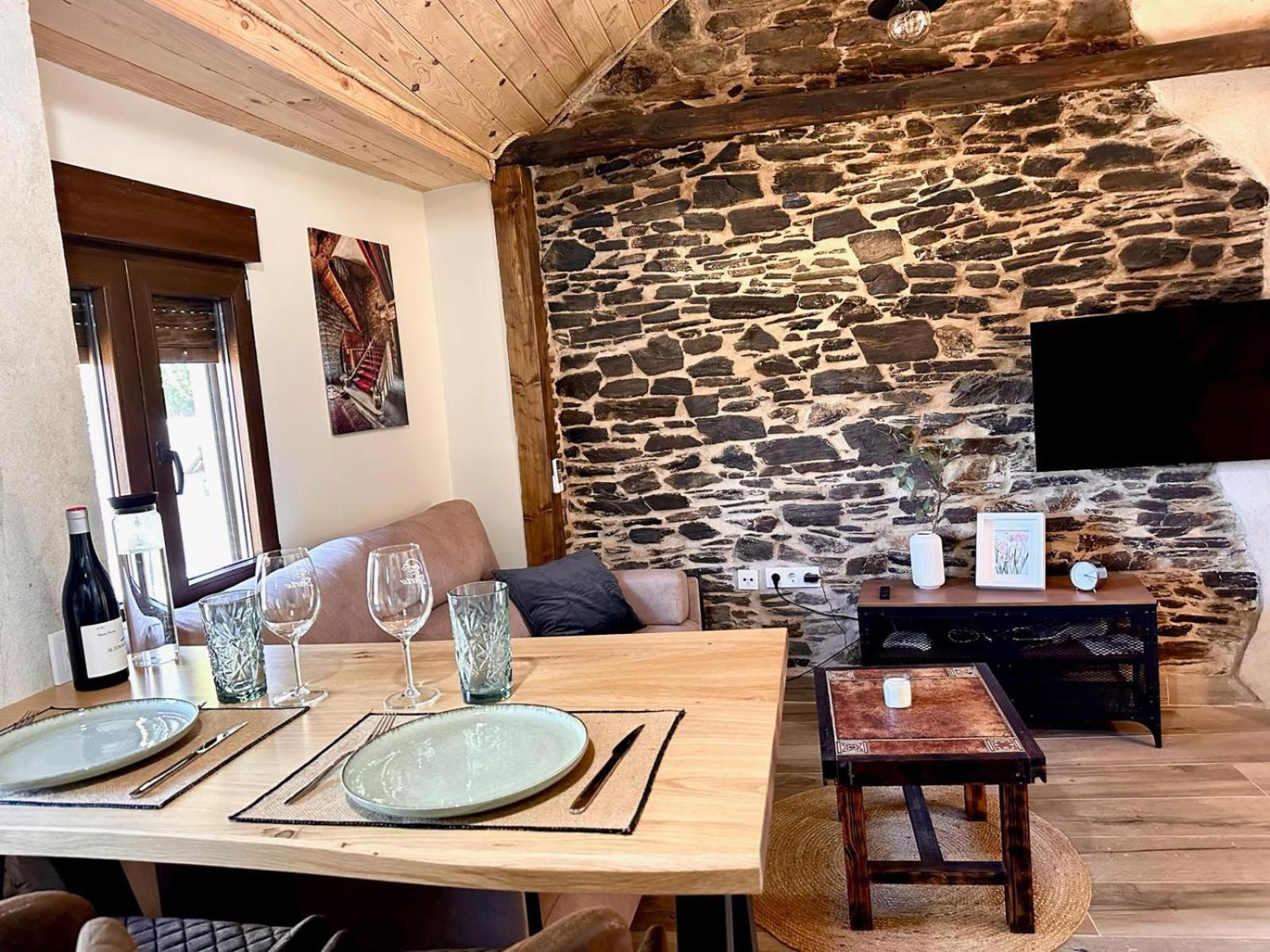 Casa Boral- Comfort Exclusivo En Plena Naturaleza - Valle Del Silencio Manzanedo de Valdueza ภายนอก รูปภาพ